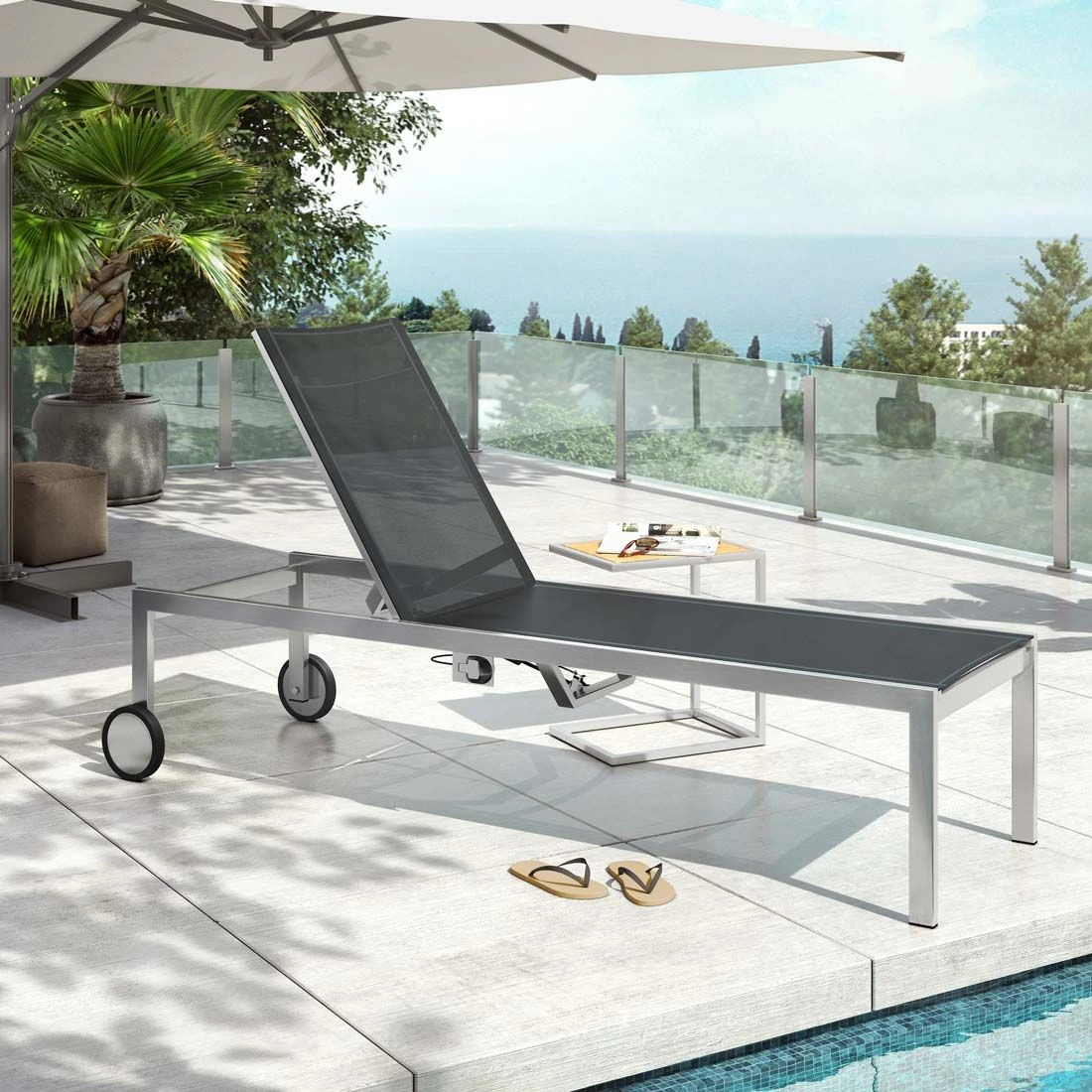 OUTLIV. Oviedo Rollliege Edelstahl/Textilene Silber-Schwarz