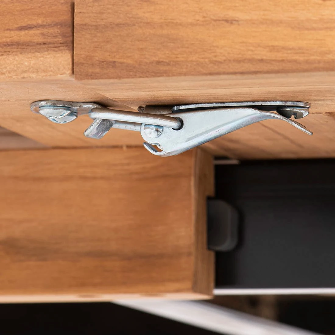 OUTLIV. Lindau Klapptisch 110/150x90x75 cm Stahl/Teak Dunkelgrau