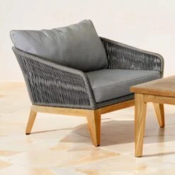 OUTLIV. Santorin Loungesessel Teak/Rope/Olefin Natur/Dunkelgrau
