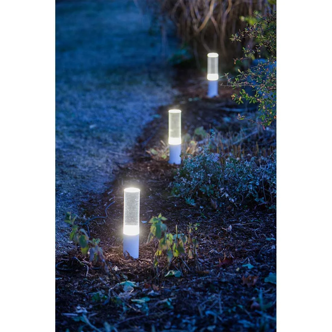 OUTLIV. Smart Light Starter-Set "3x Gartenleuchten mit Dämmerungssensor" Silber/Schwarz