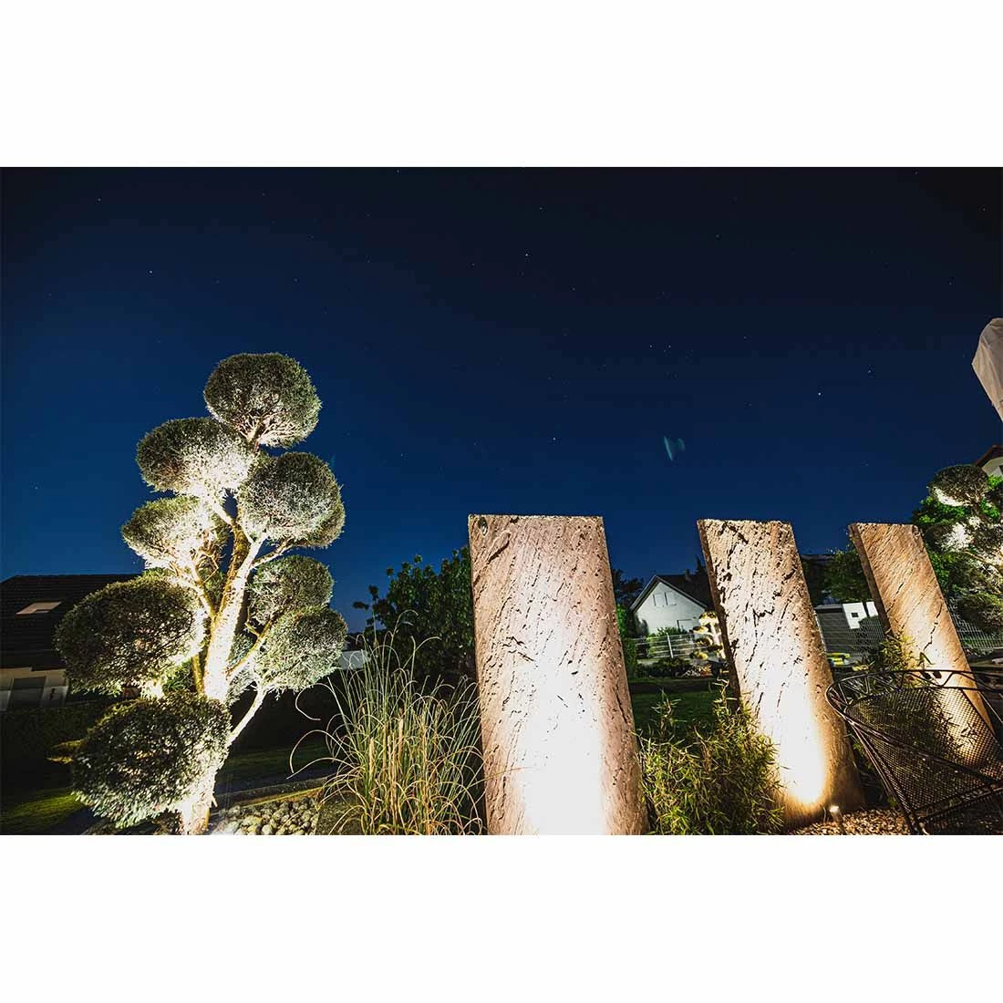 OUTLIV. Smart Light Spot Metall Silber/Schwarz